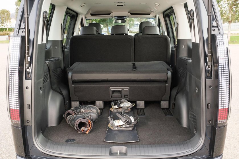 Staria Hyundai минивэн 2021 салон