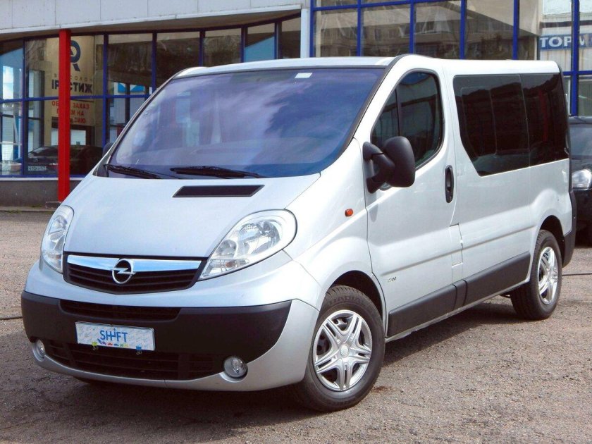 Опель Виваро 2008