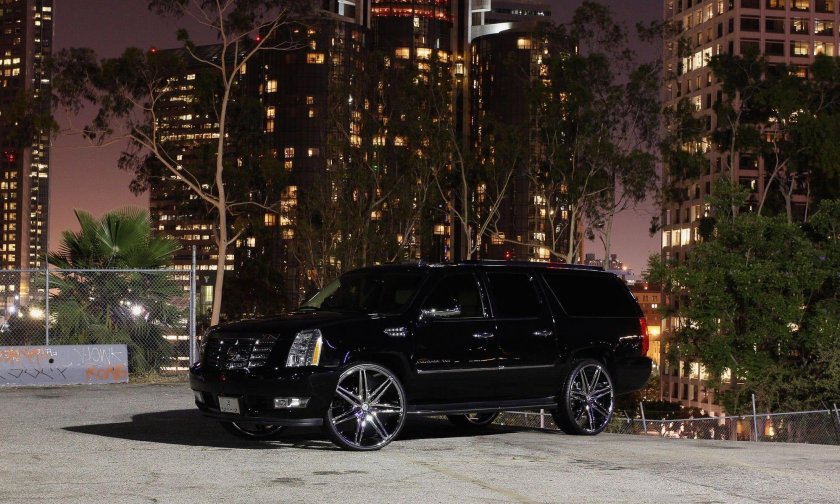 Cadillac Escalade ESV