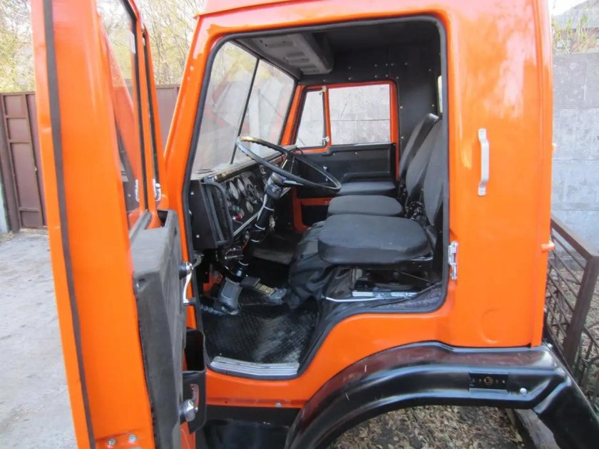 Кабина КАМАЗ 6520 1 комплектации