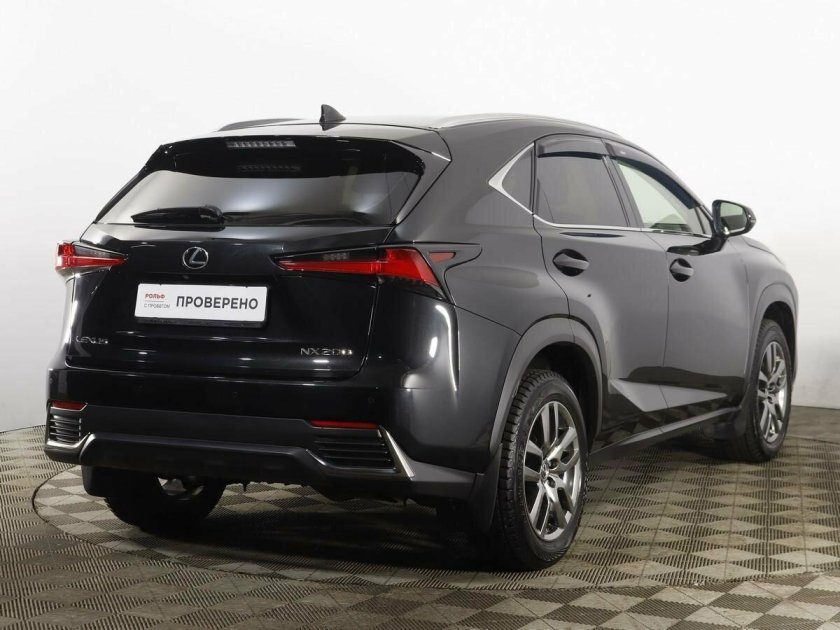Lexus nx200 2020
