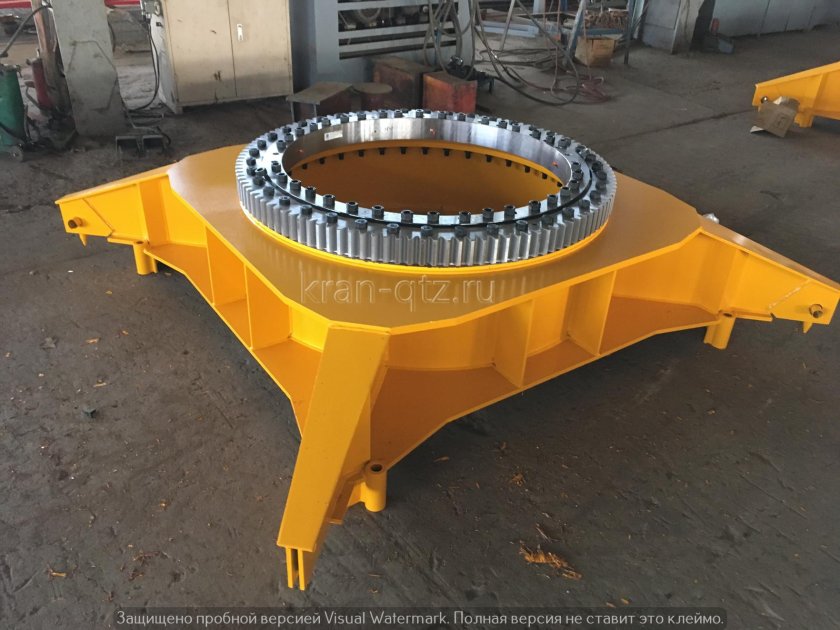 Поворотный редуктор QTZ 80