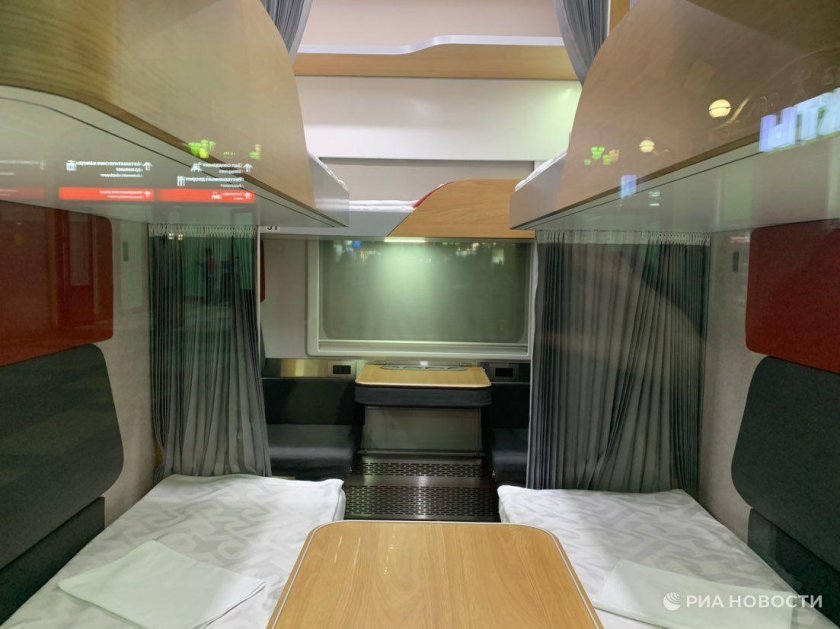Купейный вагон с ТВ