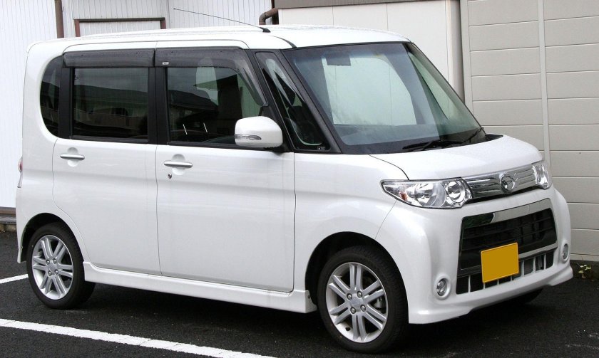 Кей кар Дайхатсу танто