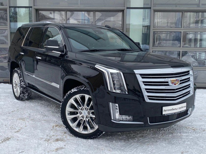 Кадиллак Эскалейд 2020