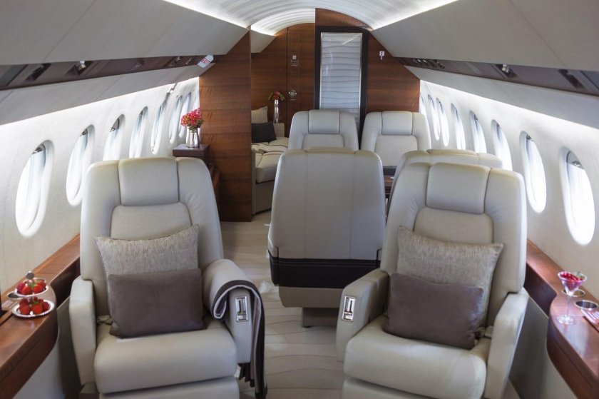 Dassault Falcon 900 салон