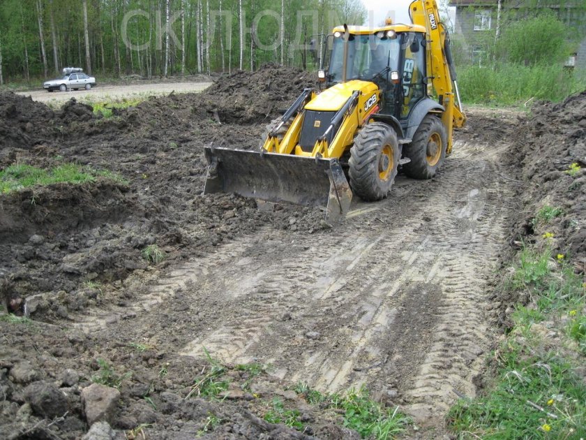 JCB копка котлована
