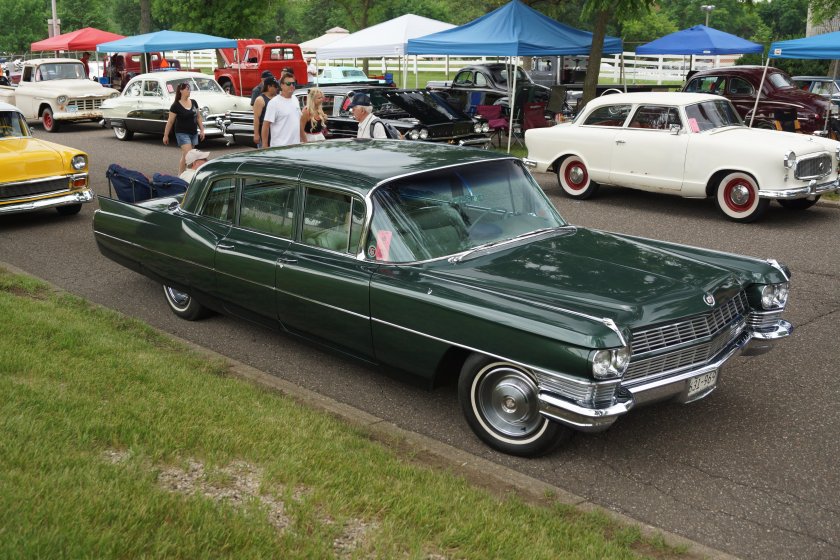 Cadillac Fleetwood 1964