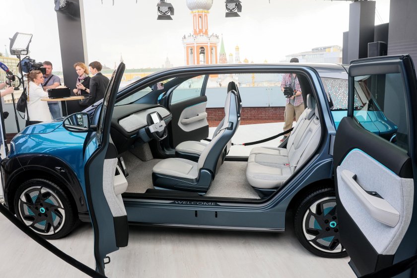 Электромобиль атом Кама