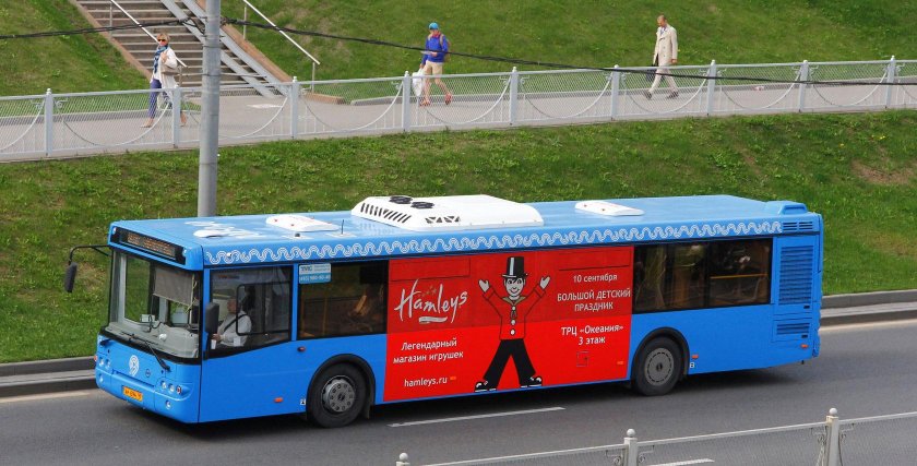 Реклама на транспорте Москва