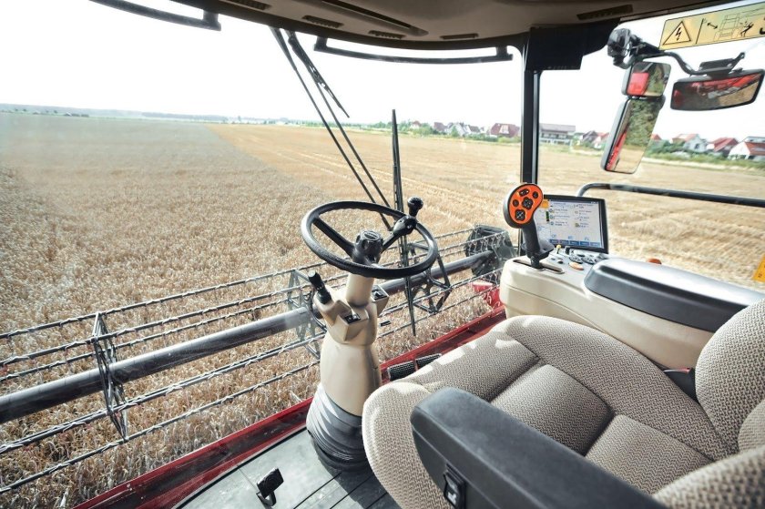 Комбайн Case 2366