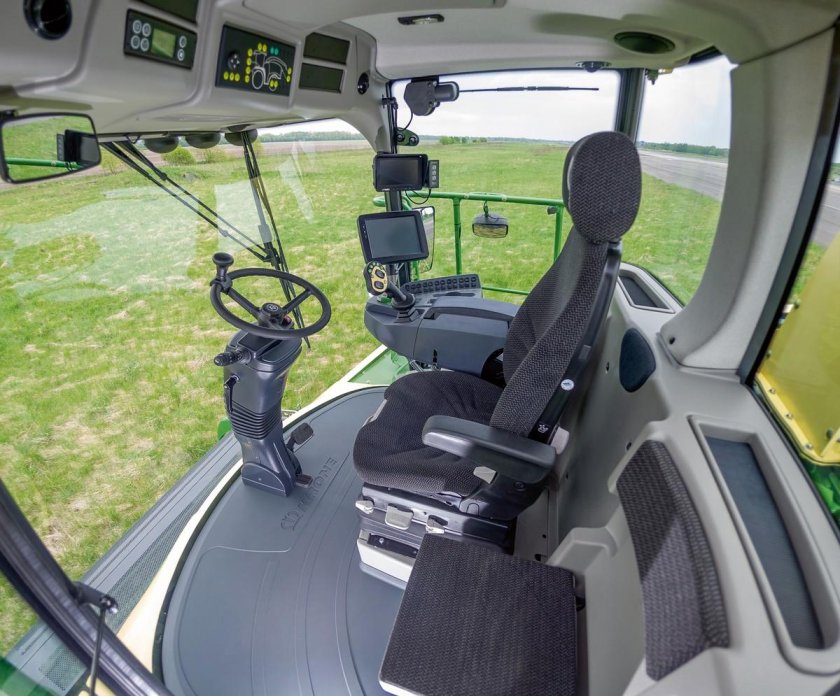 Крона комбайн кормоуборочный