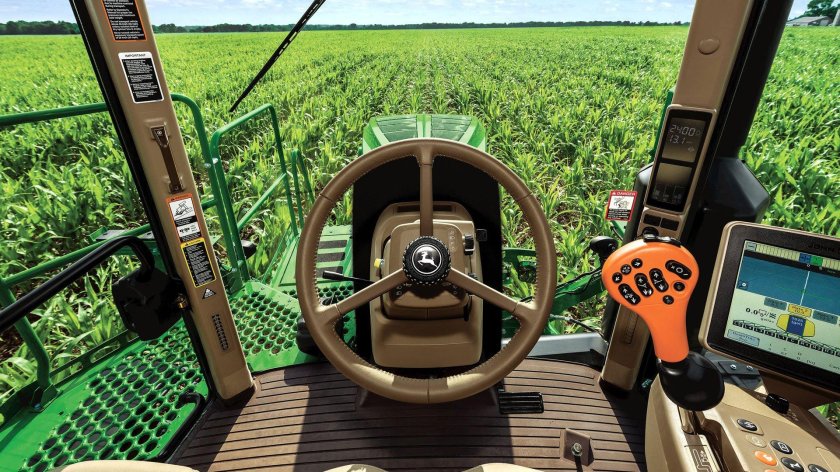 Джон Дир трактор кабина