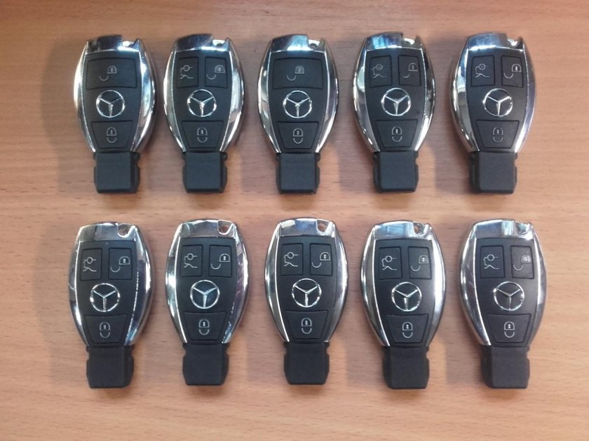 Ключ Мерседес 203