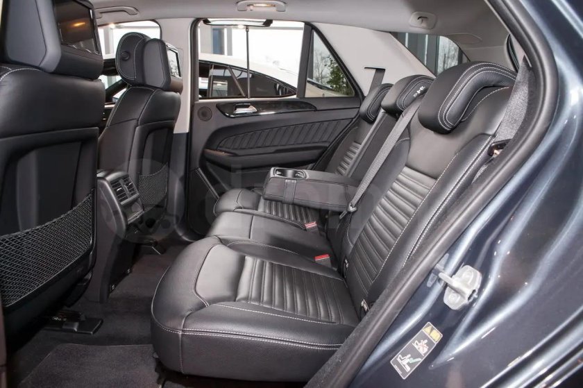 Мерседес GLE сидения сзади