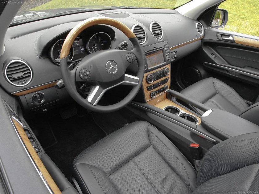 Mercedes Benz gl550 2010