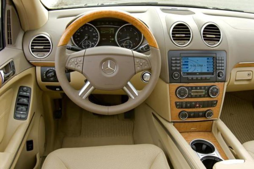 Mercedes Benz gl 550