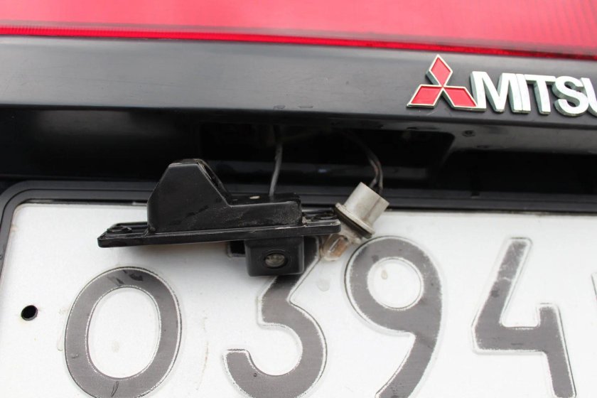 Камера заднего вида Pajero Sport 3