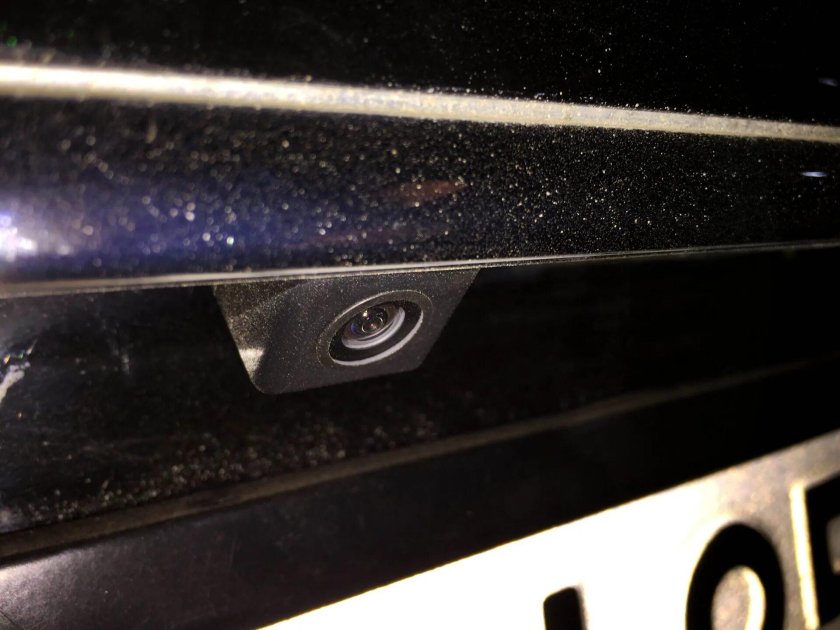 Камера заднего хода Pajero 2