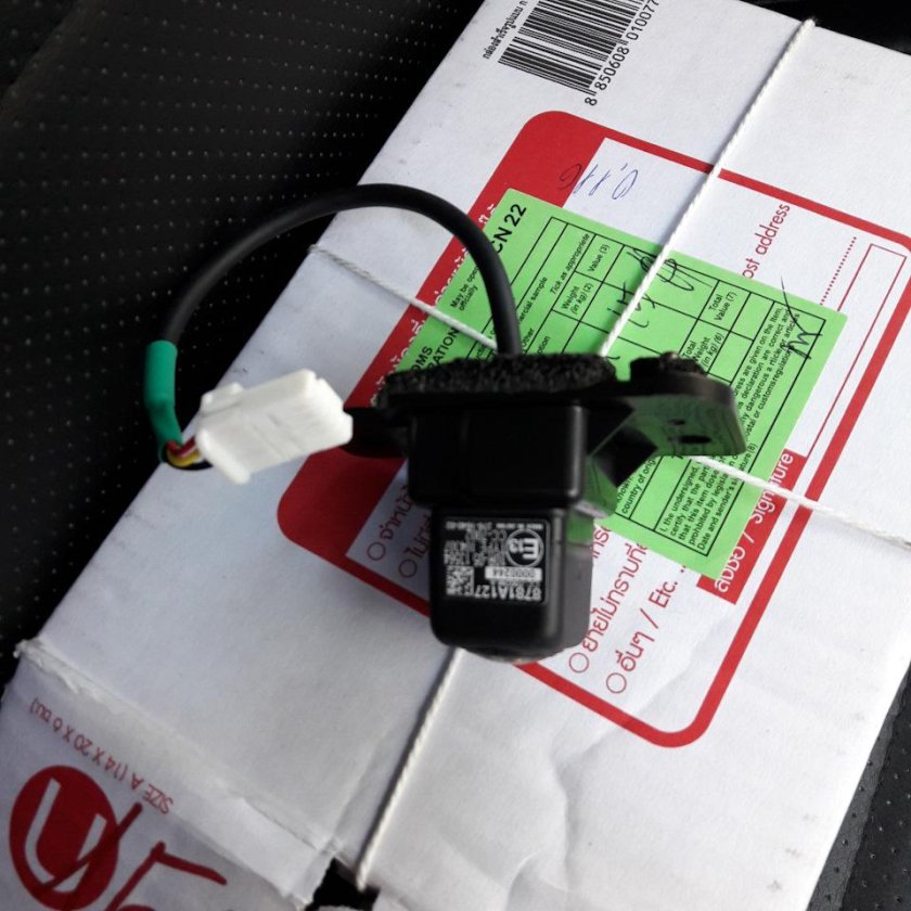 Камера заднего вида Pajero Sport 3