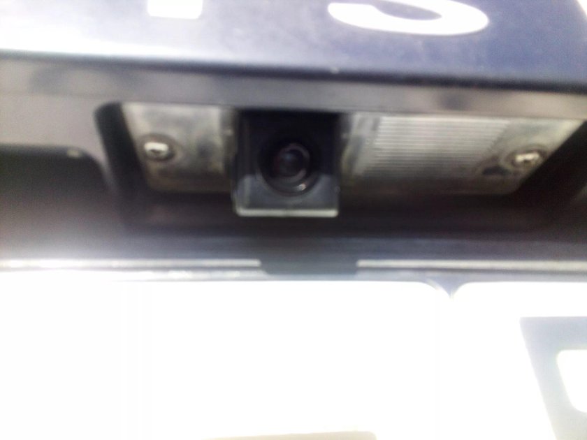 Камера заднего вида Митсубиси Паджеро спорт 2