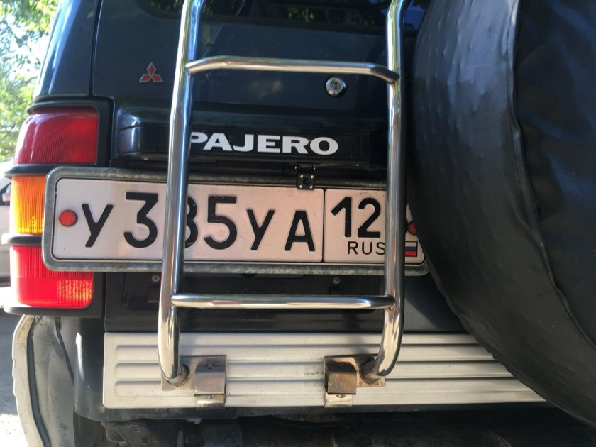 Камера заднего вида Паджеро 2