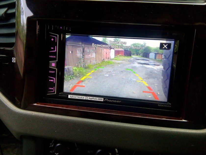 Камера заднего вида Паджеро 3