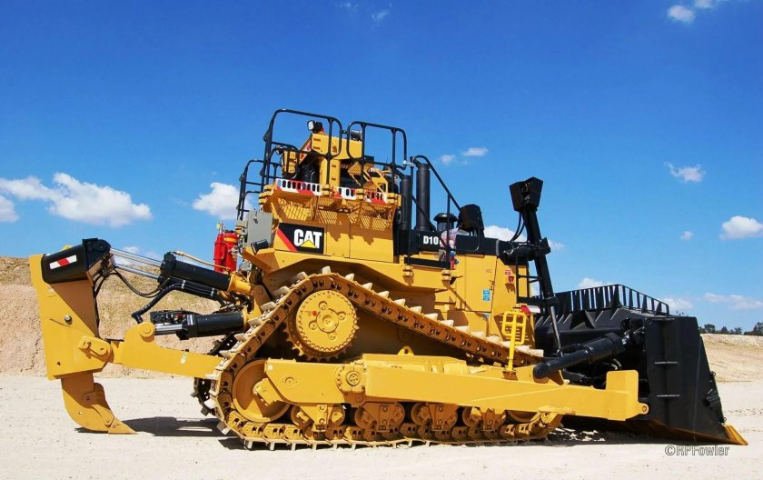 Бульдозер Cat d10t