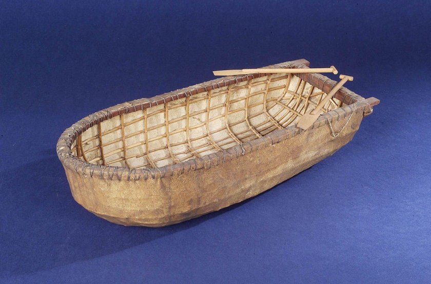 Берестяное каноэ