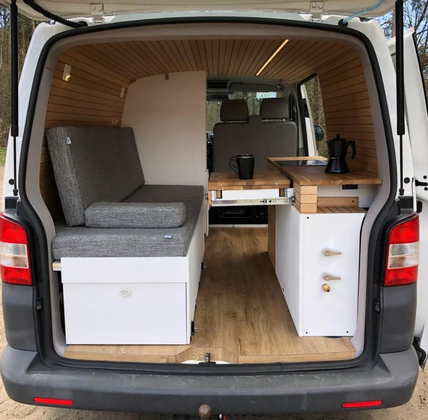 VW Caddy Mini Camper