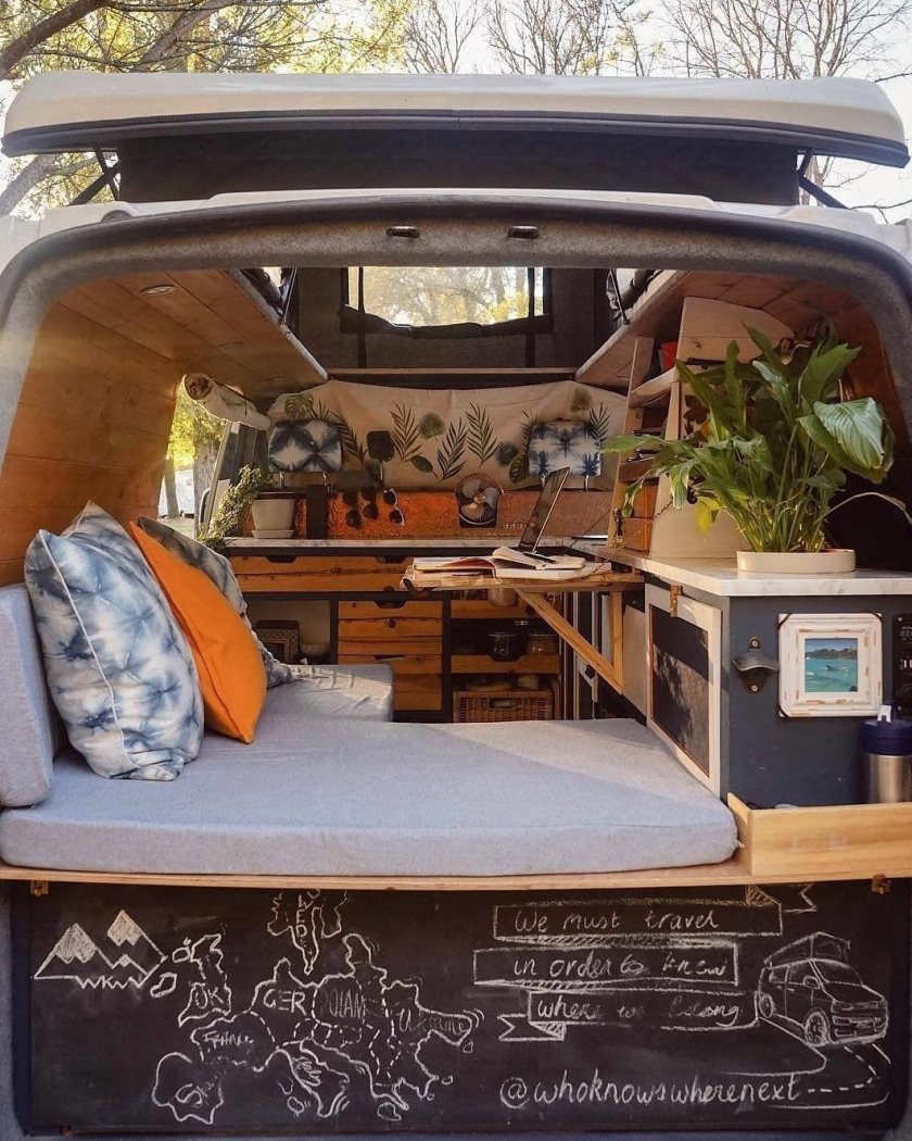 Camper van
