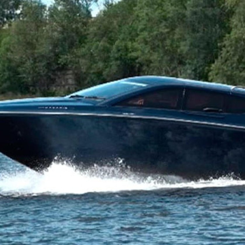 Высокоскоростной катер Сагарис