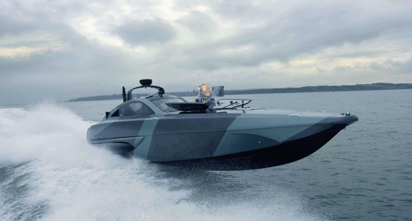 Катер Interceptor -1200