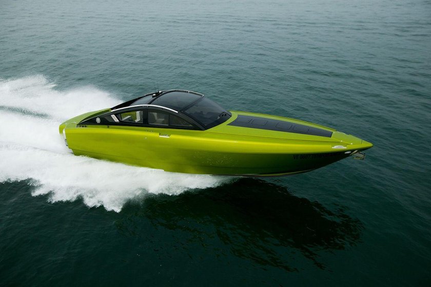 Катер хардтоп