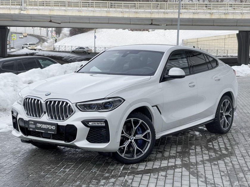 БМВ х6 2022