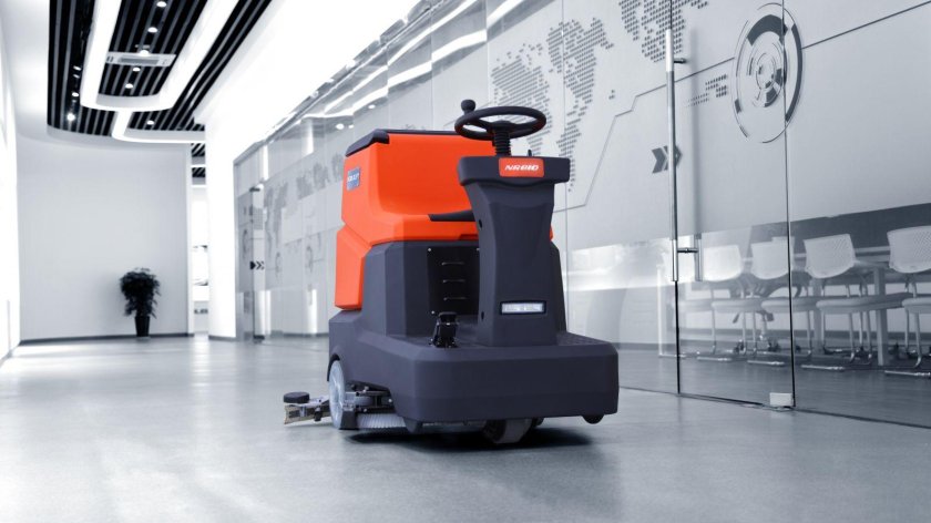 Аккумуляторная поломоечная машина Noblelift nr810