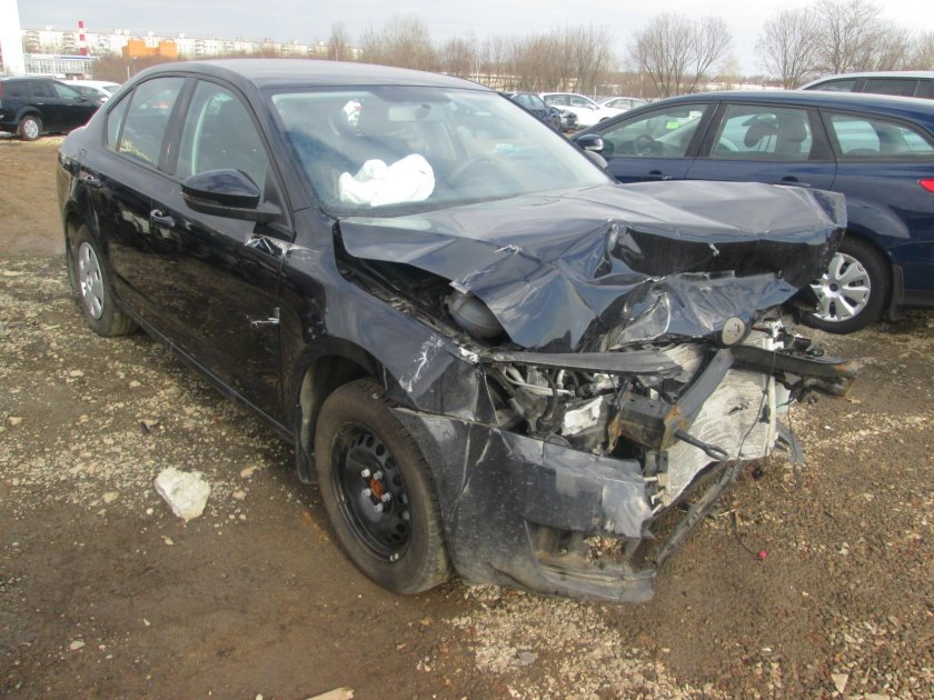 Битая Шкода Октавия а5