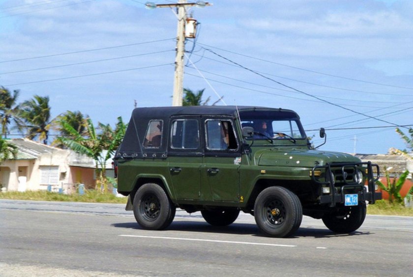 Китайский УАЗИК Beijing bj212