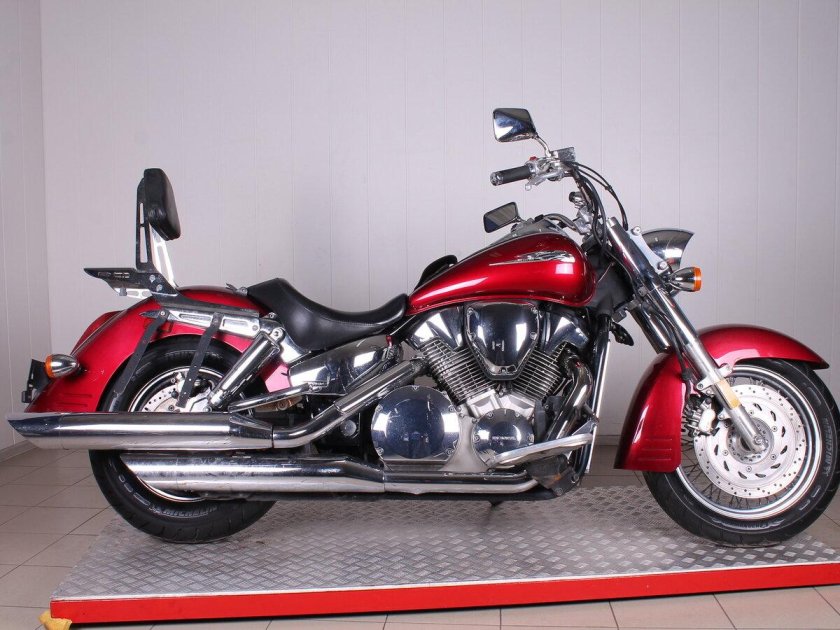 Honda чоппер 1300