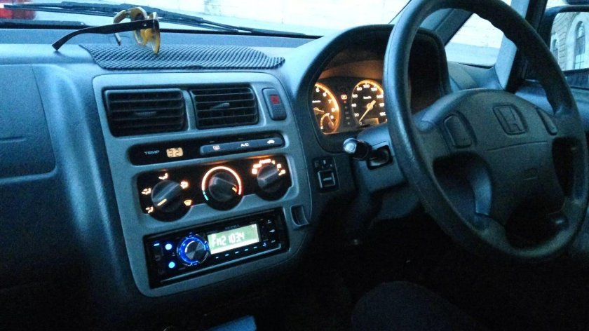 Хонда Капа 2001 панель управления