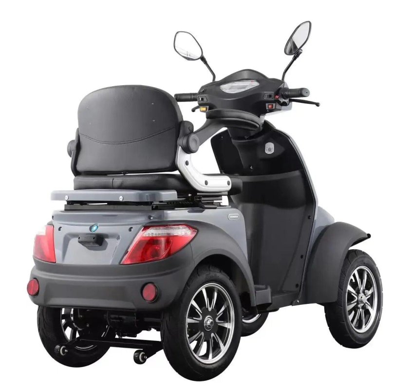 Трёхколёсный аккумуляторный Scooter