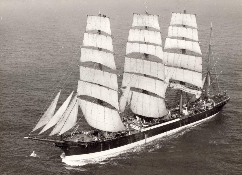 Четырехмачтовый Барк Крузенштерн