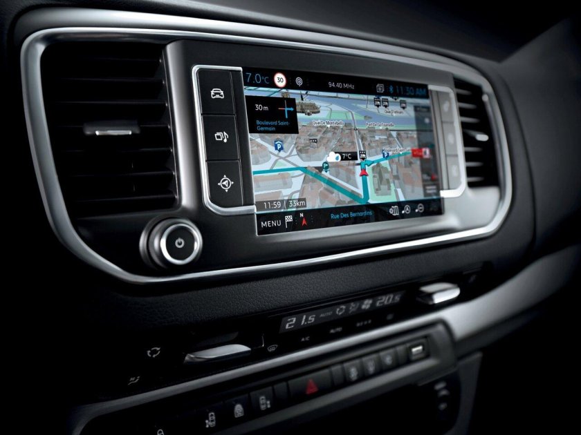 Пежо Тревеллер 2018