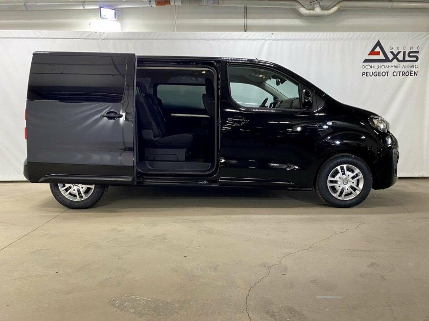 Peugeot traveller i long