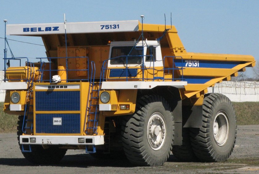 БЕЛАЗ 7513r