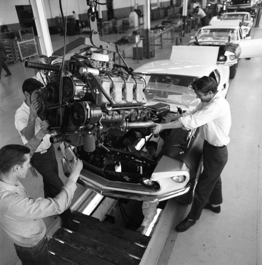 Assembly line Ford