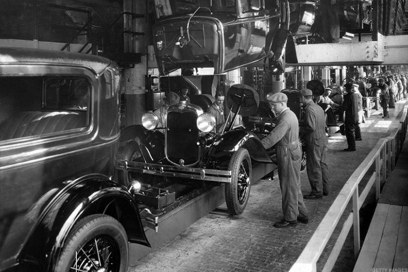 Автомобиль Форд конвейер