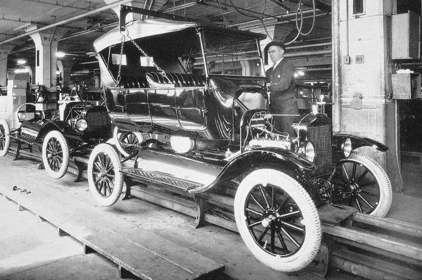 Завод Генри Форда 1908