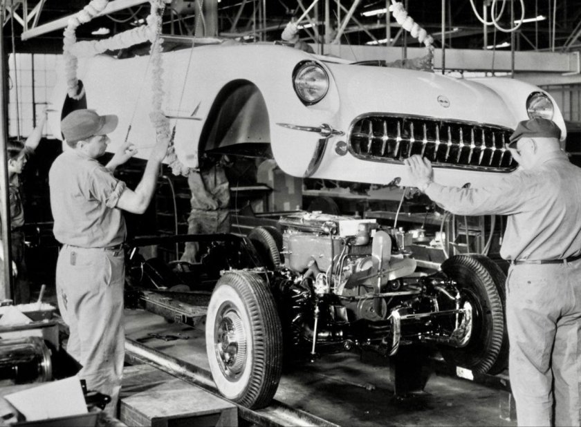 Дженерал Моторс первые автомобили