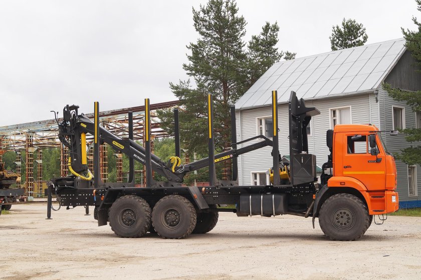 КАМАЗ 43118 сортиментовоз